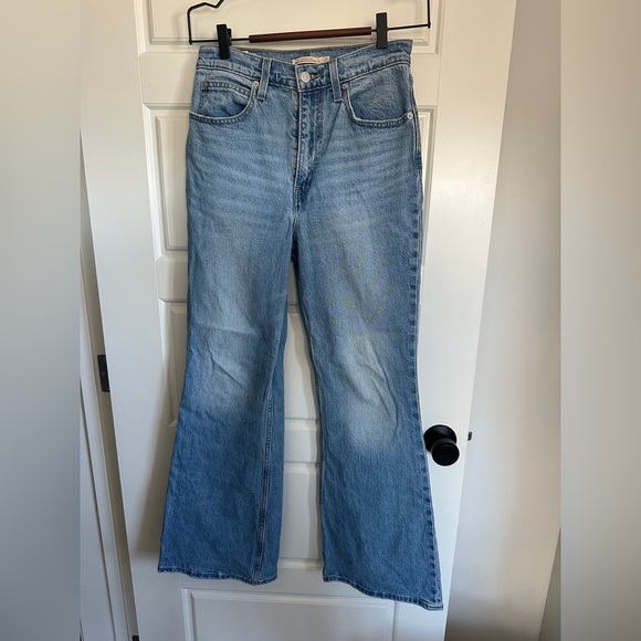Levi's Light Blue Flare Jeans - Picture 1 of 4